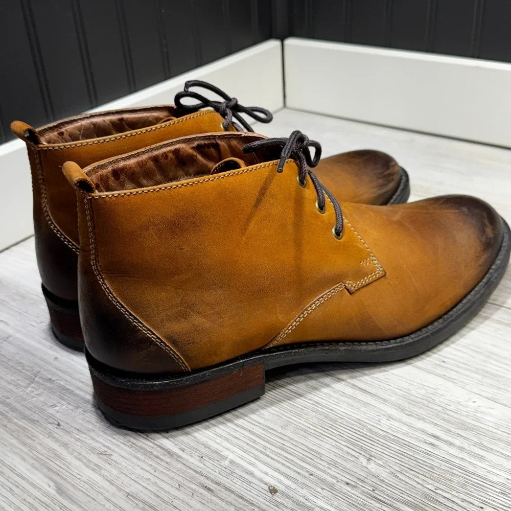 CLARKS Mens Boots Mid Brown Leather Size 12M 34108